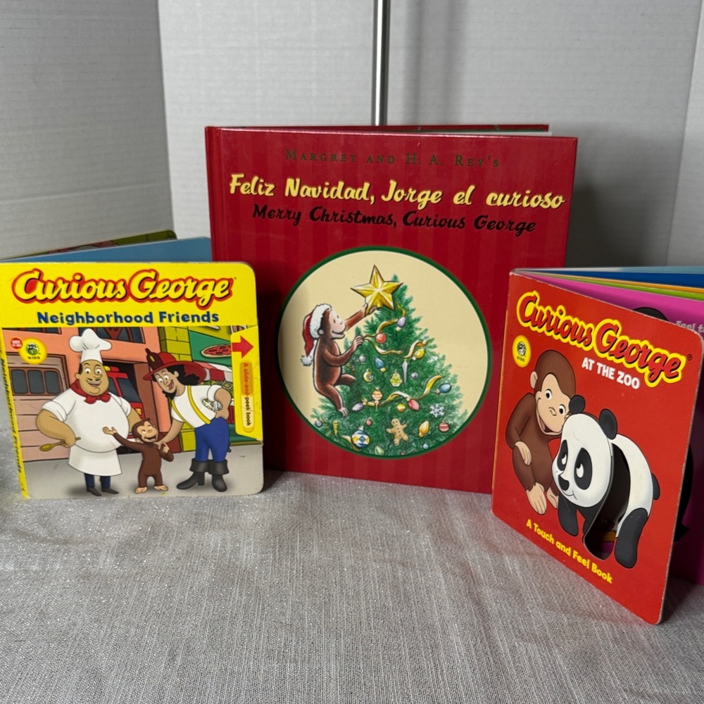 curious George bundle Kids Book Set of 3 Christmas zoo neighborhood friends